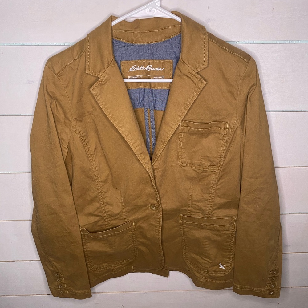Eddie Bauer tan jacket 🧥
